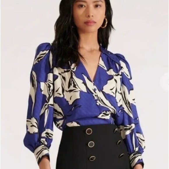 Veronica Beard Milan Top 8 Blue Floral Silk Blend Business Casual Romantic Work - Picture 1 of 12